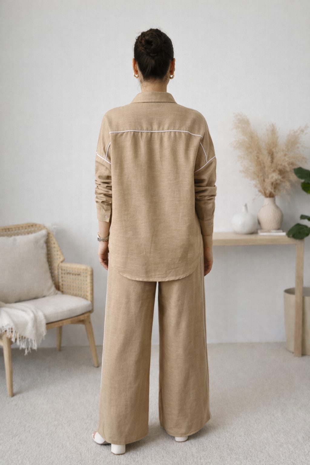 White Stripe Linen Set
