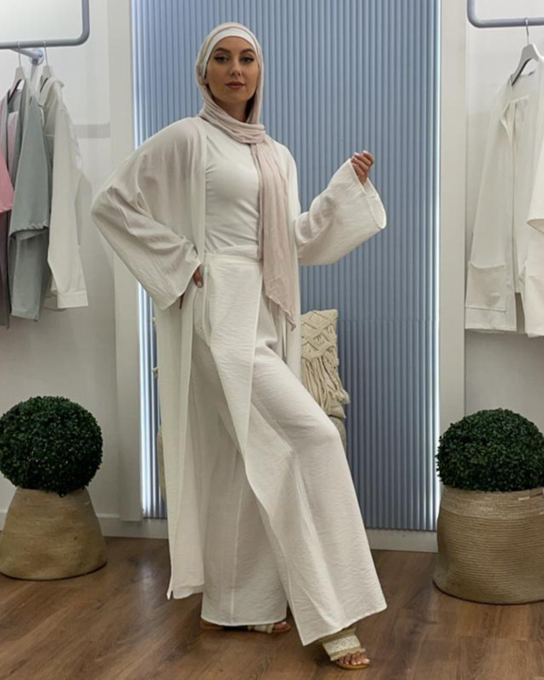 Weekend Kimono In White